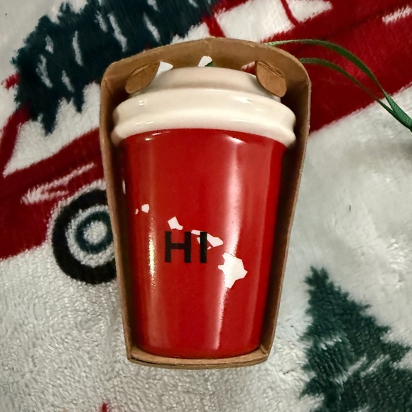 Hawai’i Starbucks Red Ceramic Ornament - Picture 2 of 4